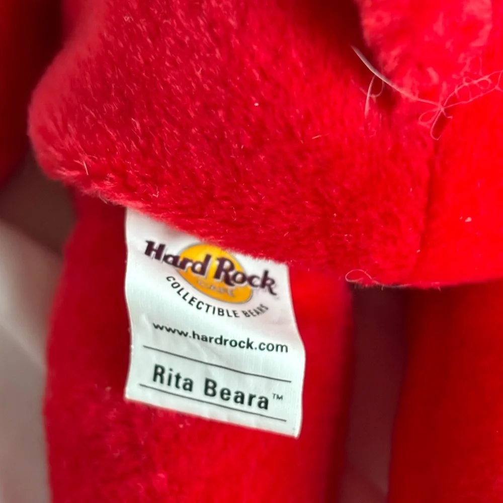 Hard Rock Baltimore “Rita Beara”  Plushed Bear-EUC